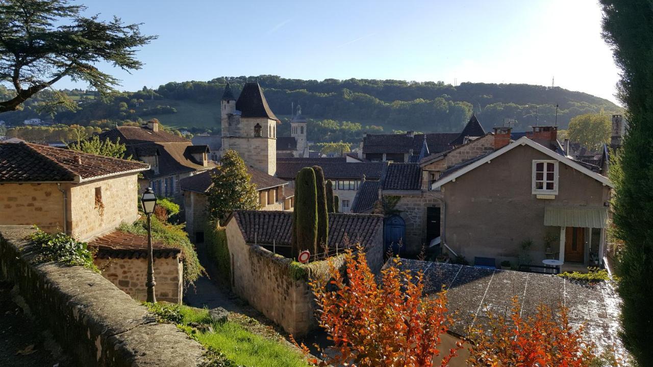 Margouillat Chambre D'Hote Bed & Breakfast Figeac Bagian luar foto