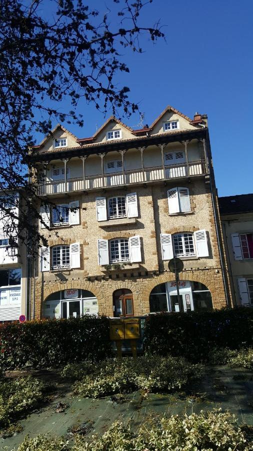 Margouillat Chambre D'Hote Bed & Breakfast Figeac Bagian luar foto